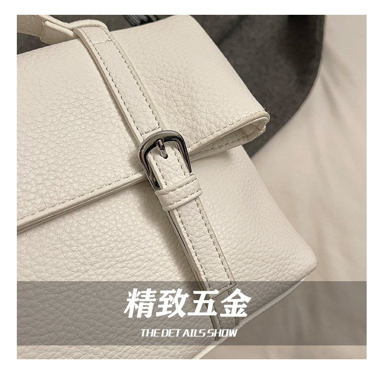 Geometric niche folding bag women's summer new leisure tote bag three-dimensional shoulder bag