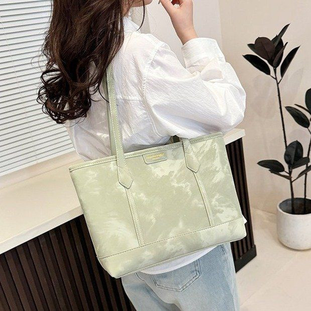 New casual fashion commuting large capacity one-shoulder advanced tote all-match French bag